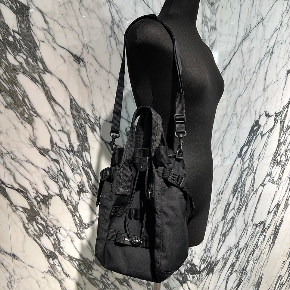 BALENCIAGA Small Army Tote Bag 644029 2BKPI 1000 バレンシアガ スモールアーミートートバッグ